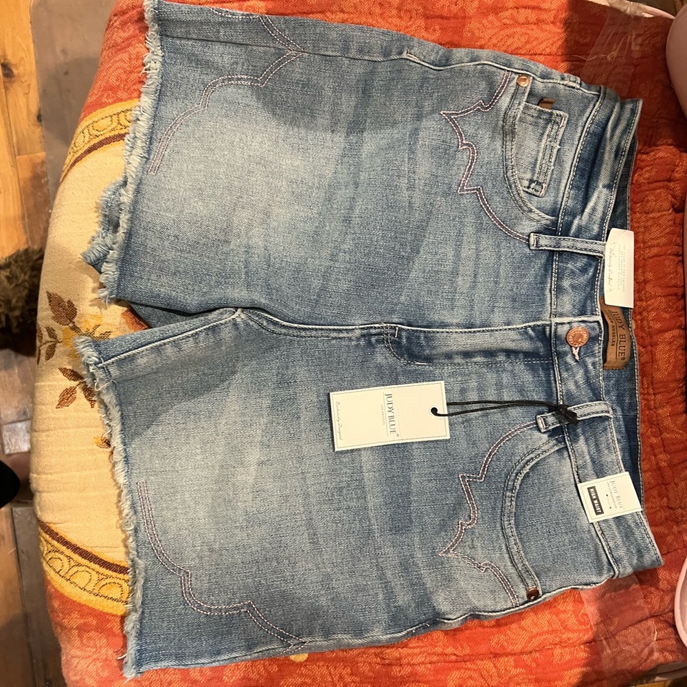 Judy Blue Light Blue Jean Shorts with Western Stitching . So Cute